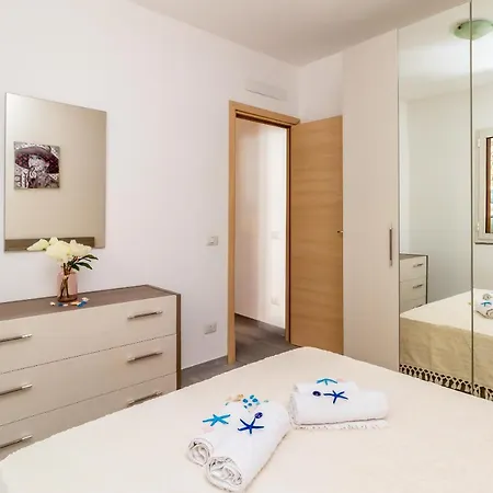 Modern & Via Sassari Appartamento Trinità dʼAgultu